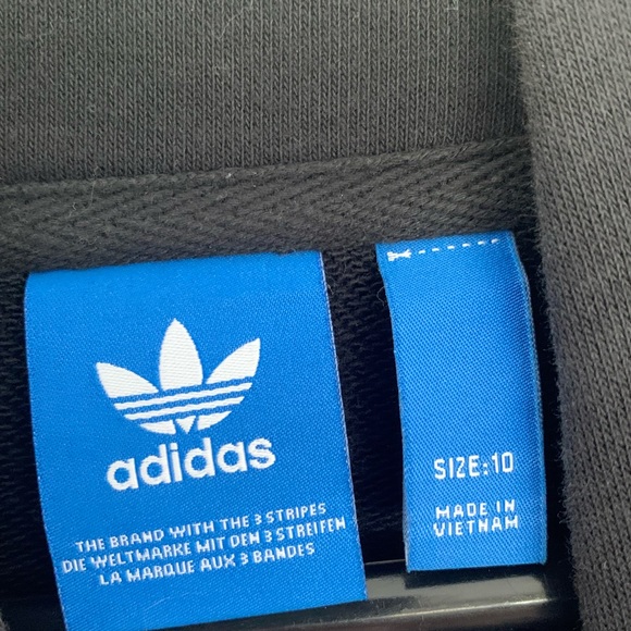 Adidas Originals Women’s Cropped Hoodie - Picture 3 of 3